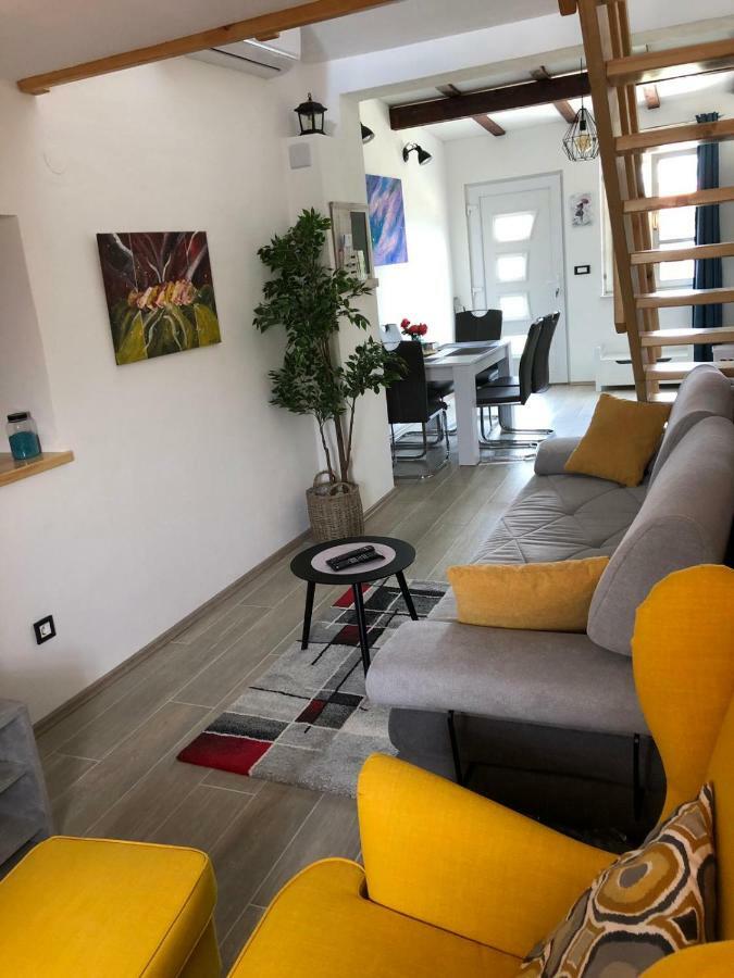 Studio Apartman Braco ริซิกา ภายนอก รูปภาพ